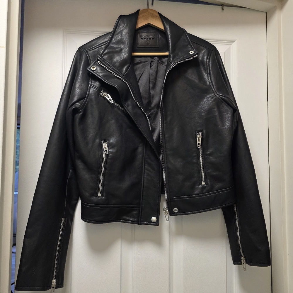 Faux leather jacket sz L